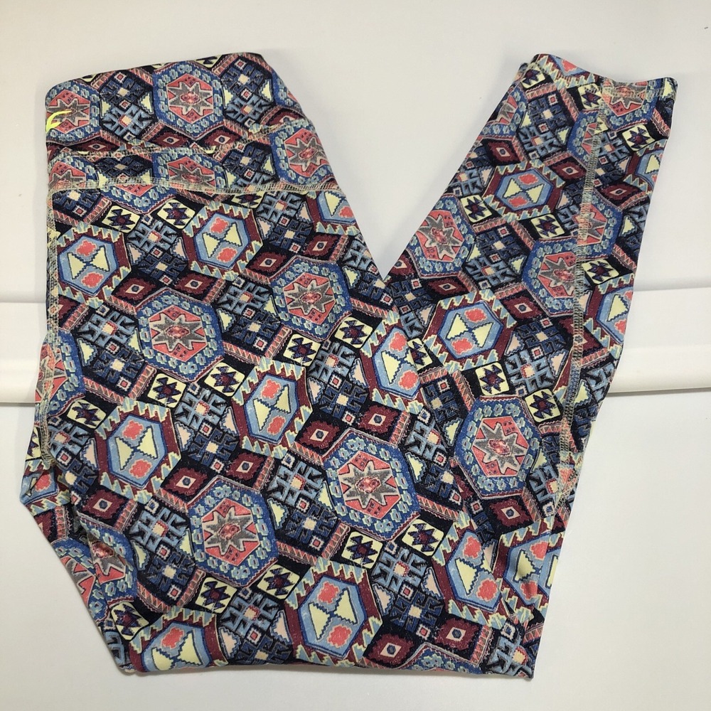 Hollister Women's Aztec Pattern (Size 26" Waist) Leggings No Inside Tag
